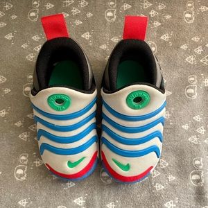 Baby Nike Dynamo Go Sneakers